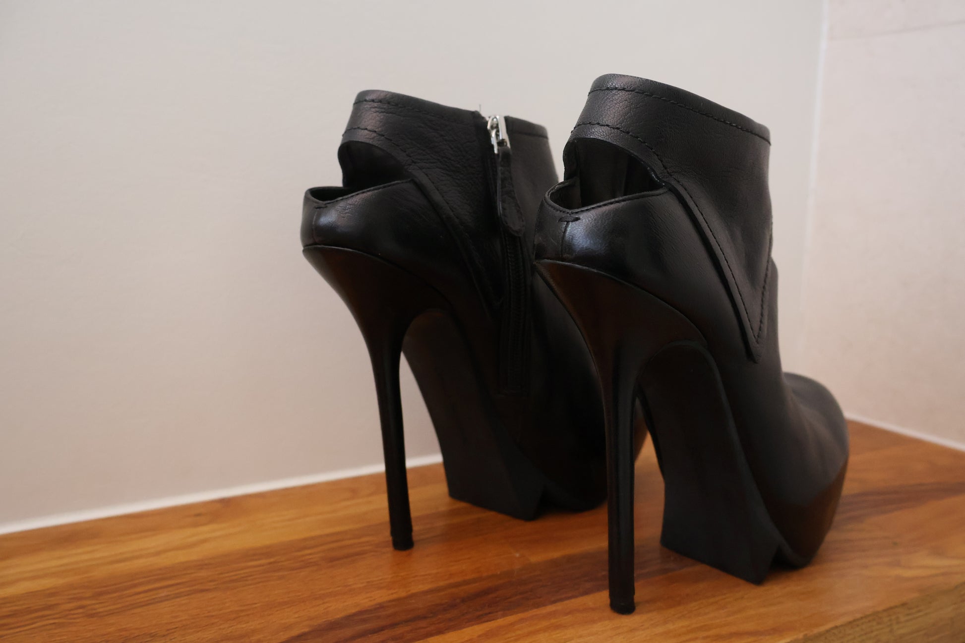 Camilla Skovgaard Midnight Heels