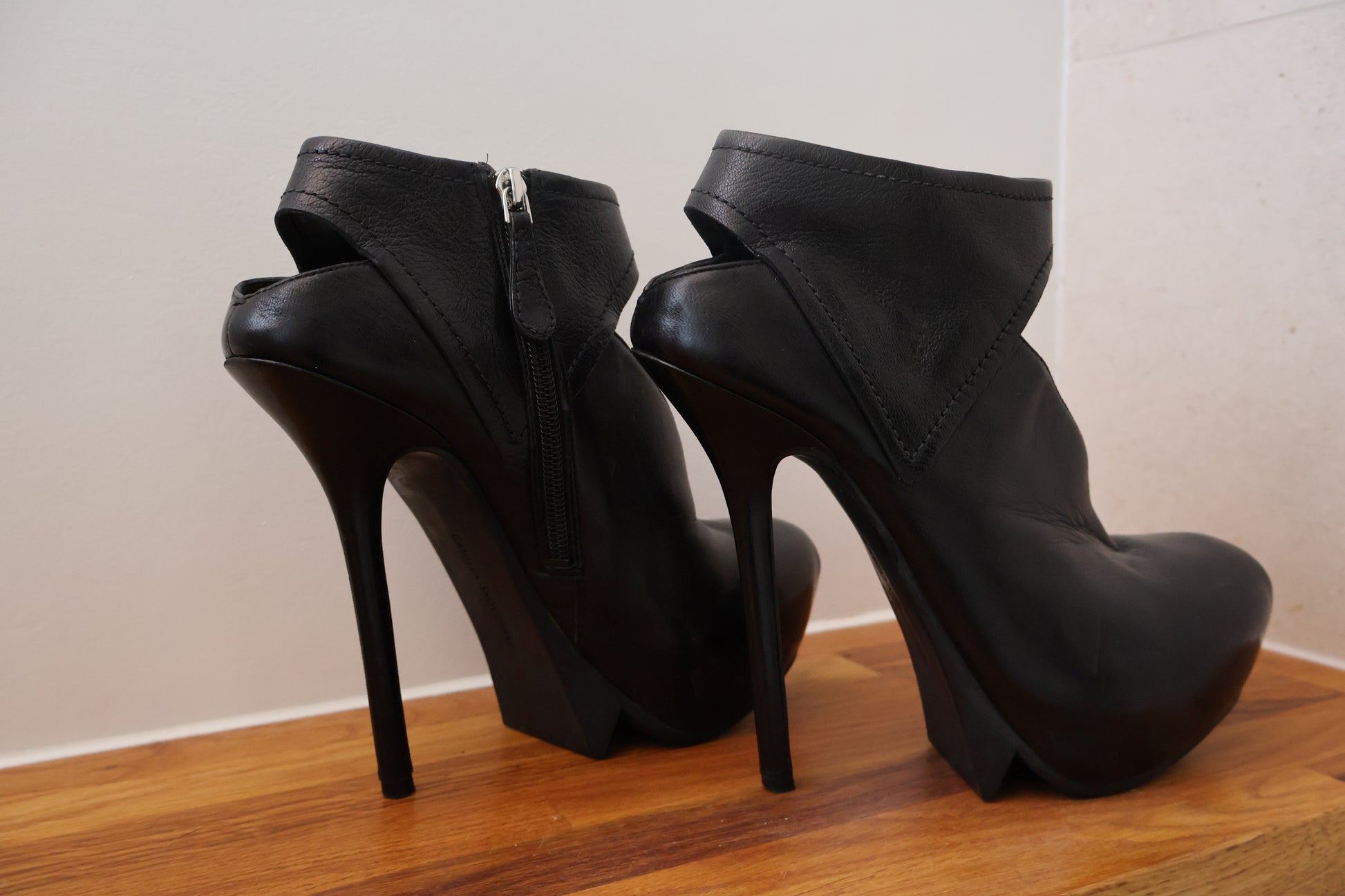 Camilla Skovgaard Midnight Heels