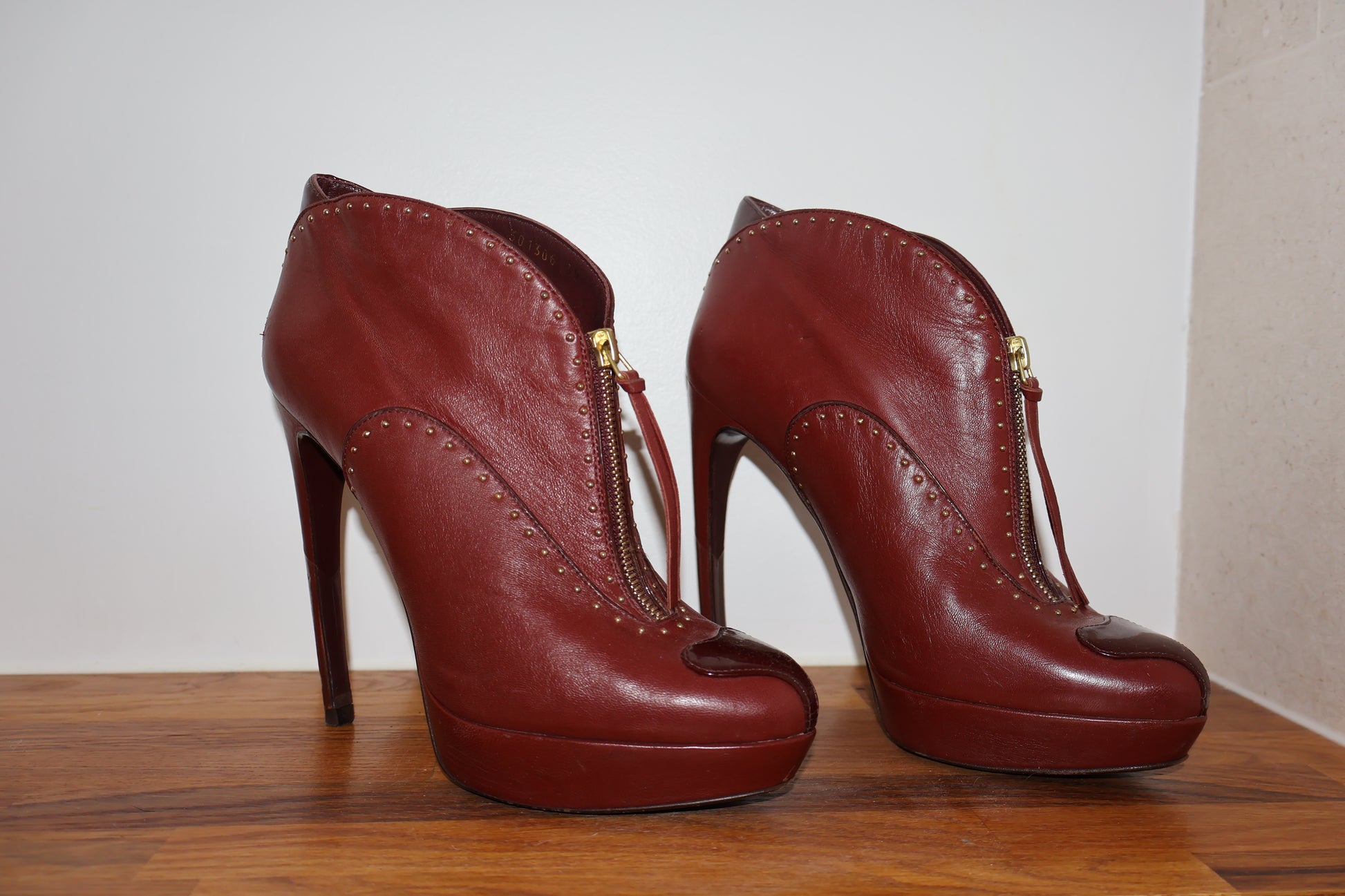 Alexander McQueen ‘Studded Heart-Toe Platform Bootie