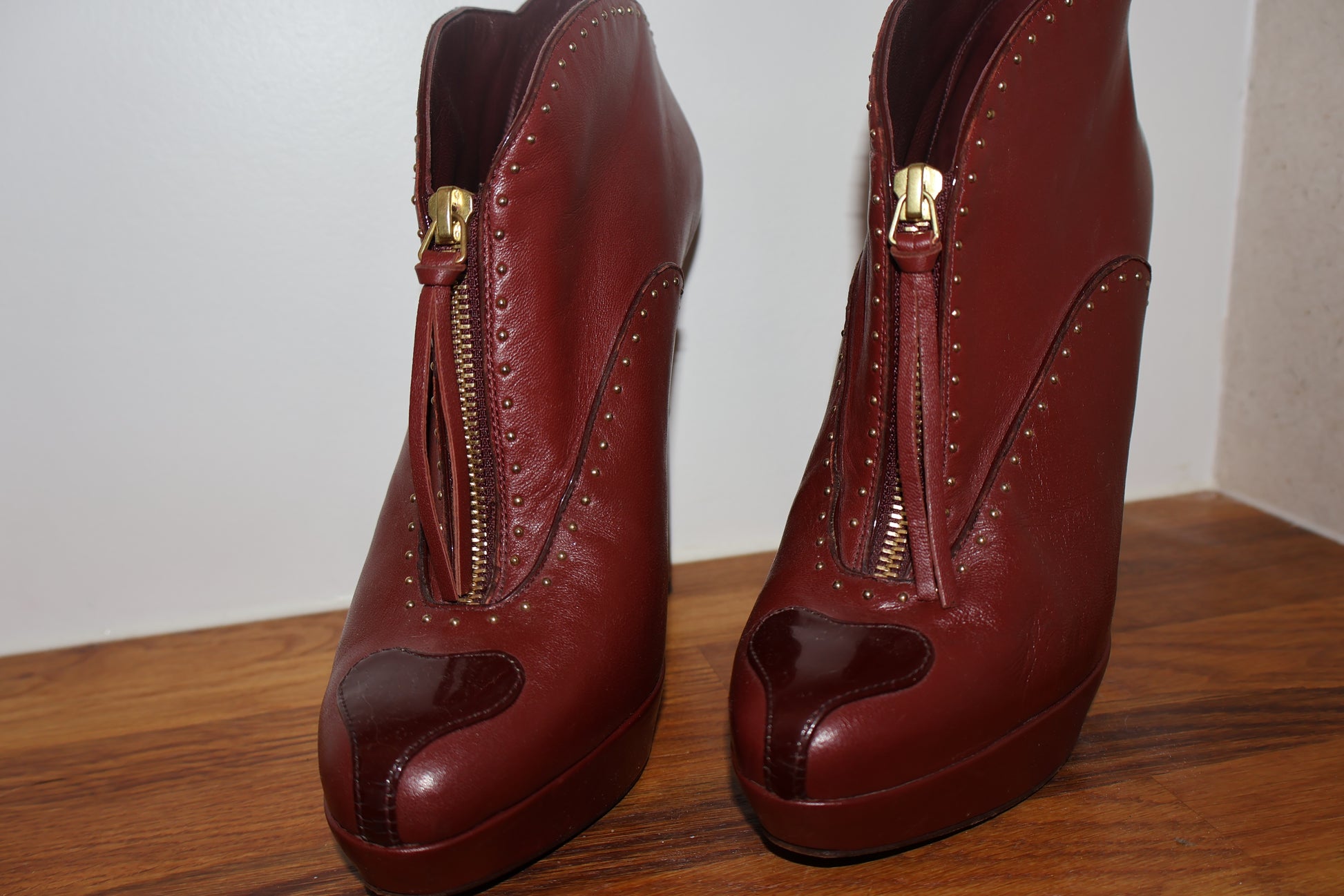 Alexander McQueen ‘Studded Heart-Toe Platform Bootie